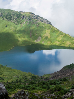 Khám phá vẻ đẹp tuyệt vời của đảo Jeju Hàn Quốc