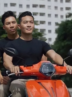 Khoảng trống pháp lý từ vụ Quốc Cơ - Quốc Nghiệp 'chồng đầu chạy xe' để quảng cáo