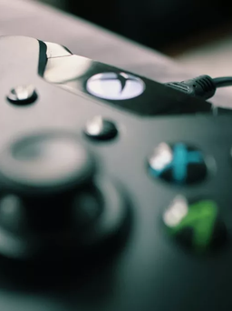 Doanh thu máy Xbox giảm mạnh trong quý tài chính đầu tiên năm 2024