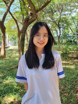 Nữ sinh chuyên Anh 'thổi làn gió mới' cho học lịch sử