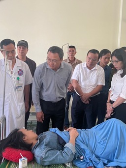 Vụ xe khách tông 2 xe đầu kéo: 15 nạn nhân đều ở Quảng Ninh