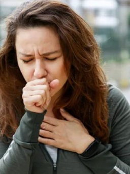 4 nguyên nhân khiến cổ họng chảy đờm khó chịu khi đang tập thể dục