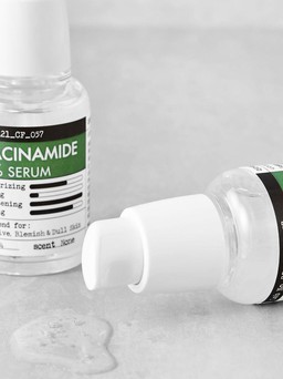 Tất tần tật về Niacinamide 20% Serum nhà Derma Factory