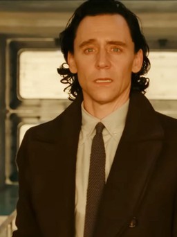 Marvel 'tẩy trắng' Loki giúp Tom Hiddleston tỏa sáng