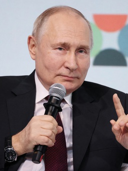 Tổng thống Putin phát biểu ‘điều bất ngờ’ về LGBTQ