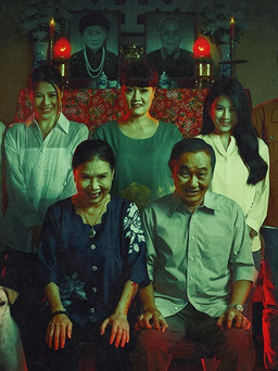 NSND Kim Xuân xuất hiện trong poster phim kinh dị 'Quỷ cẩu' khiến khán giả rùng mình