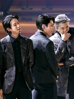 Các thành viên BTS: RM, Jimin, V và Jung Kook nhập ngũ