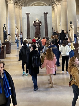 Lý do bạn không nên bỏ qua bảo tàng Louvre khi tới Paris
