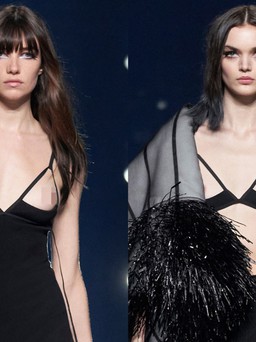 Loạt thiết kế lộ ngực trần gây chú ý tại show diễn của Givenchy