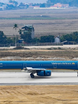 Lần đầu tiên sân bay Điện Biên đón máy bay cỡ lớn Airbus A321