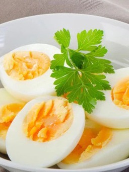 Người có cholesterol cao nên ăn bao nhiêu trứng mỗi ngày?