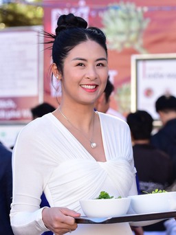 Hoa hậu Ngọc Hân, Bùi Quỳnh Hoa tham gia 'Ngày của phở'