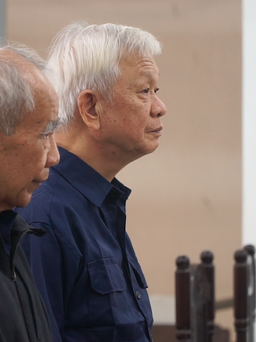 Cựu chủ tịch Khánh Hòa lại ra tòa vì giao ‘đất vàng’ 28E Trần Phú trái luật