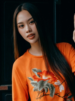 Yêu lắm nét mộc mạc, dịu dàng của tà áo dài linen thêu tay dáng suông
