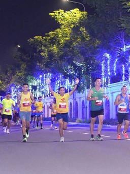 Lần đầu tiên Việt Nam tổ chức giải chạy cự ly siêu dài lên đến 100 km