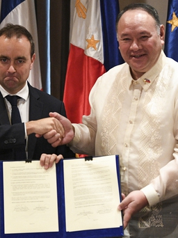 Philippines - Pháp đối thoại về thỏa thuận các lực lượng thăm viếng
