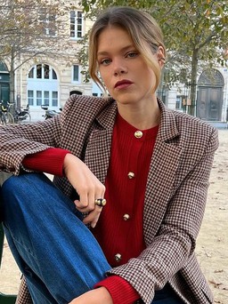 Mặc streetstyle mùa Giáng sinh chất lượng mà tinh tế như hội fashionista