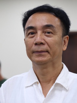 Ông Trần Hùng kêu oan vì bị tuyên 9 năm tù tội nhận hối lộ