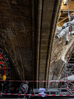 Bên trong công trình trùng tu Nhà thờ Đức Bà tiêu tốn 760 triệu USD