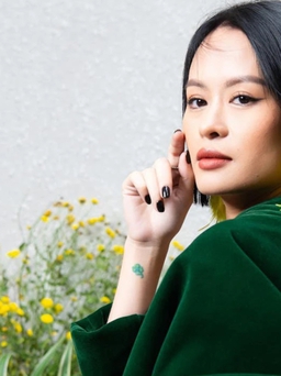 Chọn những mẫu áo khoác nhung hiện đại nhất mùa để làm đẹp cho kỳ nghỉ