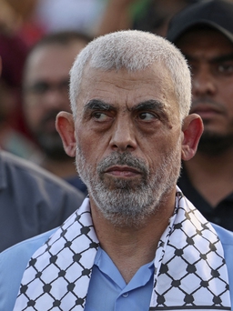 Pháp trừng phạt thủ lĩnh Hamas, Israel bao vây trại tị nạn lớn nhất Gaza