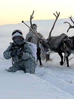 Tư lệnh Nga cảnh báo căng thẳng leo thang ở Bắc Cực