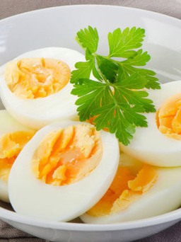 Trứng luộc chín để trong tủ lạnh được bao lâu?