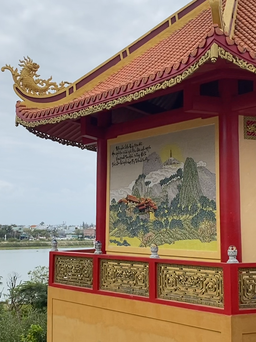 16 bức tranh độc bản trên 4 tháp chùa Quán Thế Âm lập kỷ lục Việt Nam