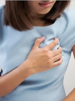 Triệu chứng bất ngờ 40% phụ nữ gặp phải trước khi cơn đau tim ập đến
