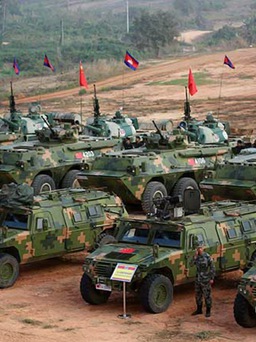 Campuchia nối lại tập trận Rồng Vàng với Trung Quốc