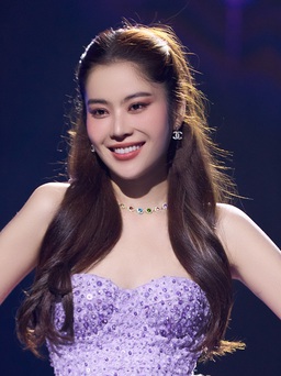 Nam Anh thi hát sau khi trượt Hoa hậu Hoàn vũ Việt Nam