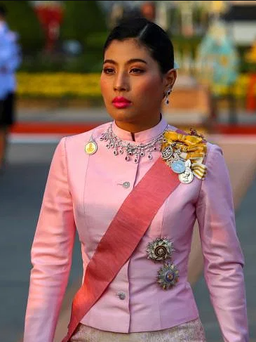 Công chúa Thái Lan được trao quân hàm thiếu tướng lục quân