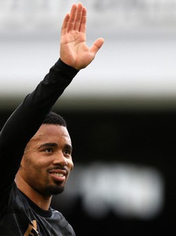 HLV Mikel Arteta vui mừng khi cầu thủ có giá 45 triệu bảng - Gabriel Jesus trở lại
