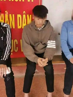 Quảng Bình: Nam sinh lớp 9 bị nhóm bạn đánh dã man