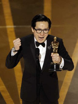 Truyền thông quốc tế phấn khích trước giải Oscar của Quan Kế Huy