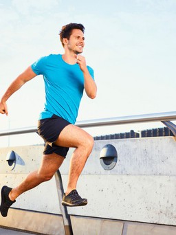 Phát hiện mới về lợi ích của chạy bộ đối với sức mạnh phòng the nam giới
