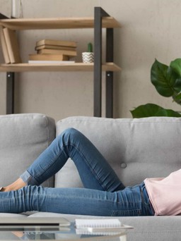 Chuyên gia chia sẻ mẹo ngủ trưa để nâng cao sức khỏe