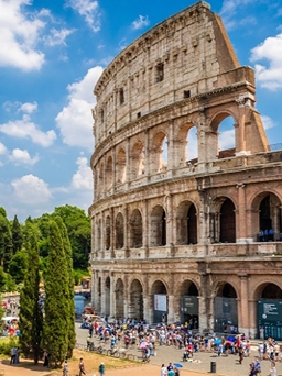 Rome từ suy tàn đến thịnh vượng