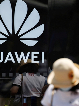 Lệnh cấm của Mỹ buộc Huawei thay thế 13.000 bộ phận sản phẩm