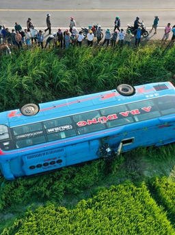 Vụ lật xe khách ở Quảng Ngãi: Đoạn đường thường xảy ra tai nạn