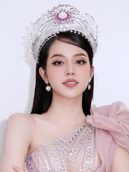 Hoa hậu Việt Nam 2022 thừa nhận phẫu thuật thẩm mỹ