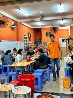Hàng quán nổi tiếng muốn đăng ký độc quyền nhãn hiệu: Lợi gì và thực hiện thế nào?