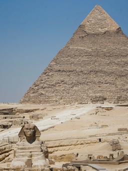Giải mã bí ẩn kim tự tháp Ai Cập