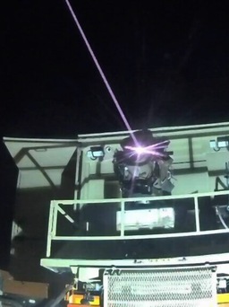Israel sắp trang bị vũ khí phòng không laser Tia Sắt
