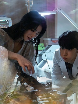 Loạt phim gây sốt của cặp đôi 'The Glory' Lim Ji Yeon và Lee Do Hyun