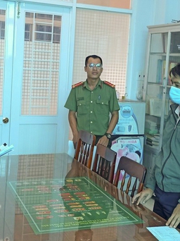 Khởi tố 2 bị can dùng giấy tờ giả mở phòng khám nha khoa ở Quảng Ngãi