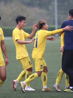 ĐKVĐ U.19 Hà Nội tìm lại hy vọng, SLNA bất ngờ thua trận thứ 2