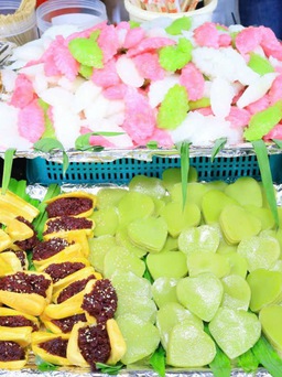 Cần Thơ: Hàng trăm loại bánh quy tụ tại lễ hội bánh dân gian Nam bộ