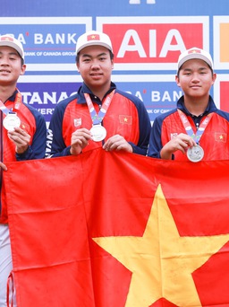 Các tài năng trẻ của golf Việt Nam tiếp tục mang về tấm HCB đồng đội lịch sử