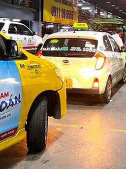 Sớm gỡ vướng việc thu phí xe vào sân bay theo ETC